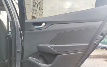 Hyundai Solaris II рестайлинг, 2021 год, 1 530 000 рублей, 12 фотография