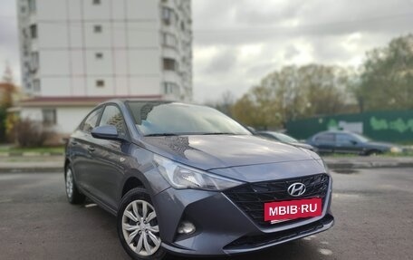 Hyundai Solaris II рестайлинг, 2021 год, 1 530 000 рублей, 9 фотография