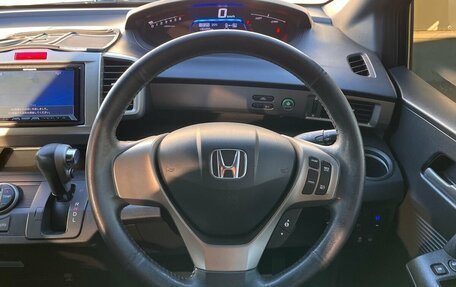 Honda Freed I, 2012 год, 1 340 000 рублей, 15 фотография