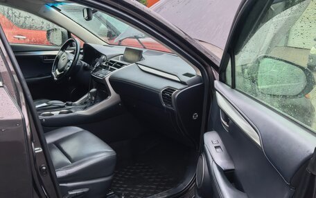 Lexus NX I, 2015 год, 2 050 000 рублей, 11 фотография