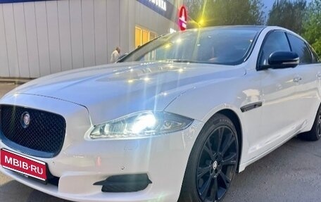 Jaguar XJ IV (X351), 2012 год, 1 000 000 рублей, 1 фотография