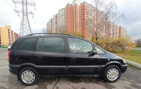 Opel Zafira A рестайлинг, 2003 год, 260 000 рублей, 1 фотография