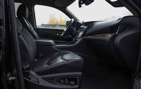 Cadillac Escalade IV, 2018 год, 4 650 000 рублей, 25 фотография