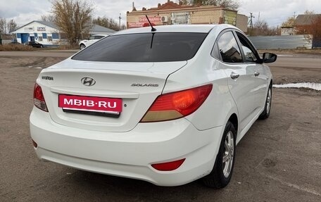 Hyundai Solaris II рестайлинг, 2014 год, 1 050 000 рублей, 6 фотография