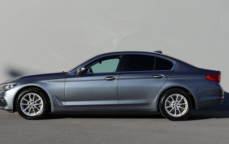 BMW 5 серия, 2020 год, 3 290 000 рублей, 3 фотография