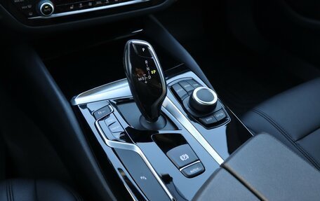 BMW 5 серия, 2020 год, 3 290 000 рублей, 16 фотография