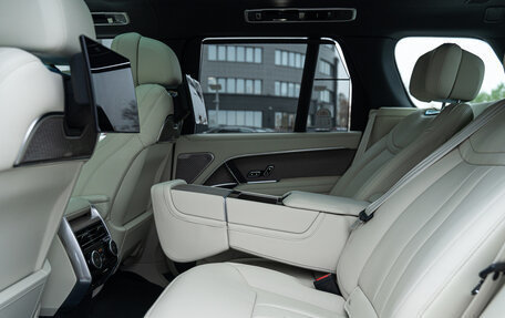 Land Rover Range Rover IV рестайлинг, 2024 год, 25 995 000 рублей, 12 фотография