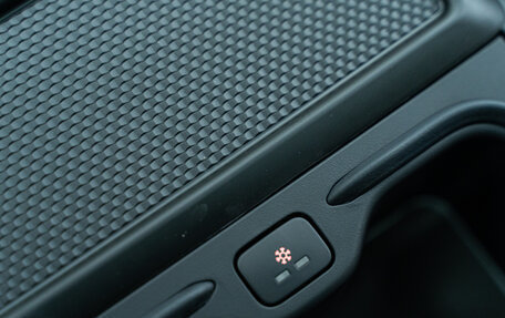 Land Rover Range Rover IV рестайлинг, 2024 год, 25 995 000 рублей, 38 фотография