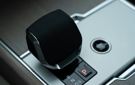 Land Rover Range Rover IV рестайлинг, 2024 год, 25 995 000 рублей, 36 фотография