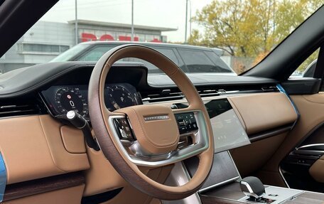 Land Rover Range Rover IV рестайлинг, 2025 год, 30 990 000 рублей, 9 фотография