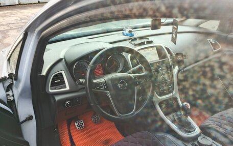 Opel Astra J, 2012 год, 800 000 рублей, 5 фотография