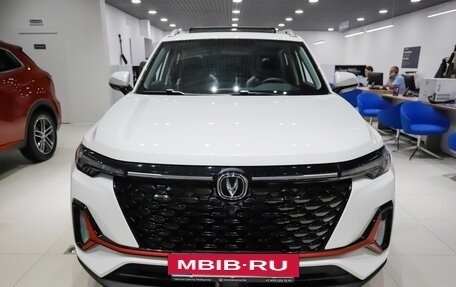 Changan CS35 Plus, 2024 год, 2 632 000 рублей, 6 фотография