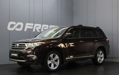 Toyota Highlander III, 2013 год, 1 990 000 рублей, 1 фотография