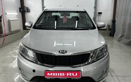 KIA Rio III рестайлинг, 2013 год, 950 000 рублей, 1 фотография