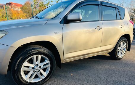 Toyota RAV4, 2005 год, 915 000 рублей, 8 фотография