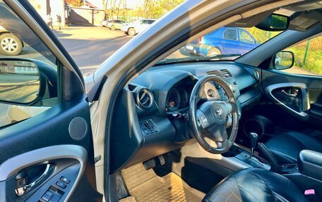 Toyota RAV4, 2005 год, 915 000 рублей, 19 фотография