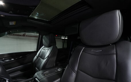 Cadillac Escalade IV, 2016 год, 3 650 000 рублей, 18 фотография