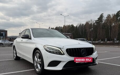 Mercedes-Benz C-Класс, 2019 год, 2 870 000 рублей, 3 фотография