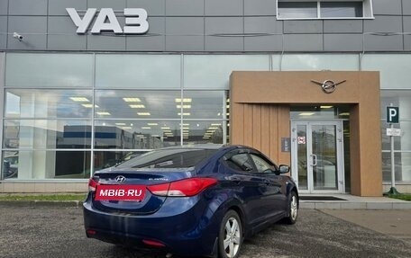 Hyundai Elantra V, 2011 год, 810 000 рублей, 3 фотография