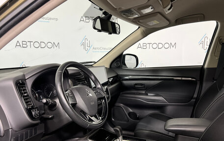 Mitsubishi Outlander III рестайлинг 3, 2020 год, 2 187 000 рублей, 8 фотография