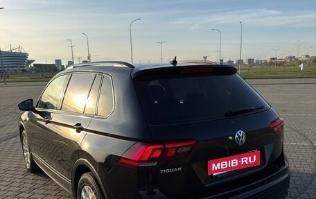 Volkswagen Tiguan II, 2017 год, 1 972 000 рублей, 14 фотография