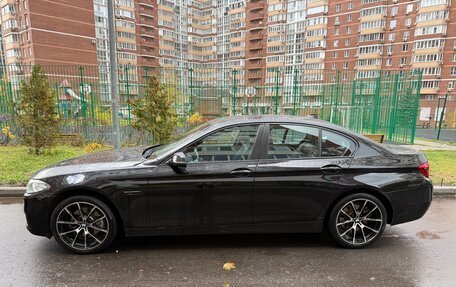 BMW 5 серия, 2014 год, 1 930 000 рублей, 3 фотография