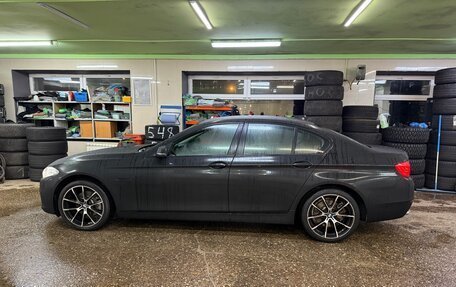 BMW 5 серия, 2014 год, 1 930 000 рублей, 11 фотография