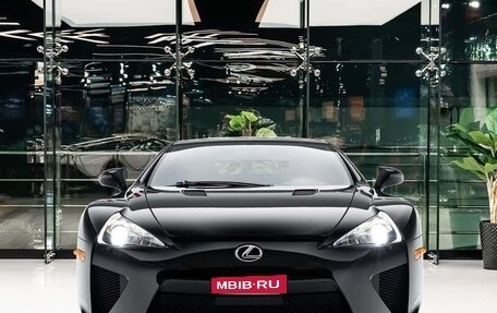 Lexus LFA, 2012 год, 98 000 000 рублей, 2 фотография