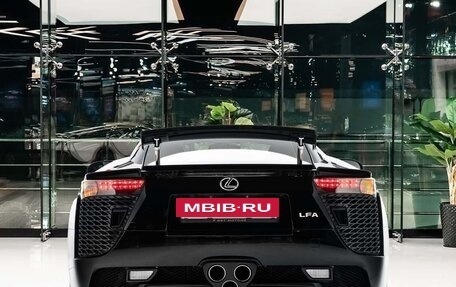 Lexus LFA, 2012 год, 98 000 000 рублей, 3 фотография