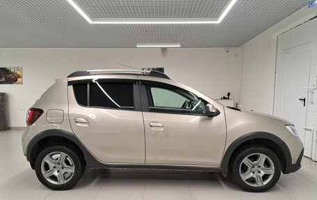 Renault Sandero II рестайлинг, 2020 год, 1 249 000 рублей, 8 фотография