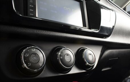 Toyota Corolla, 2015 год, 1 100 000 рублей, 15 фотография