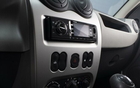 Renault Sandero I, 2013 год, 560 000 рублей, 14 фотография