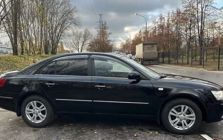 Hyundai Sonata VI, 2010 год, 965 000 рублей, 4 фотография