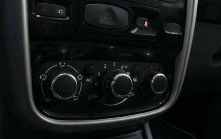 Renault Duster I рестайлинг, 2015 год, 940 000 рублей, 15 фотография