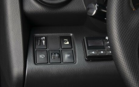 Toyota RAV4, 2011 год, 1 555 000 рублей, 18 фотография