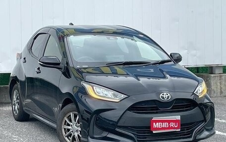 Toyota Yaris, 2021 год, 760 000 рублей, 1 фотография