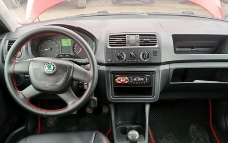 Skoda Fabia II, 2012 год, 495 000 рублей, 5 фотография