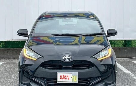 Toyota Yaris, 2021 год, 760 000 рублей, 2 фотография