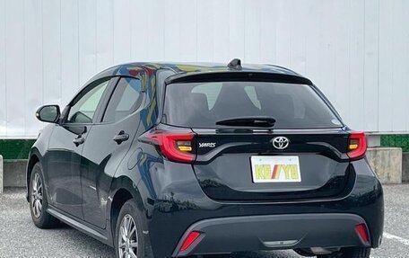 Toyota Yaris, 2021 год, 760 000 рублей, 5 фотография