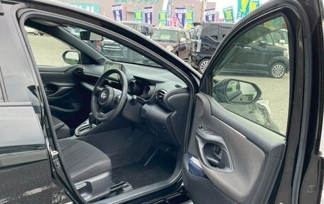 Toyota Yaris, 2021 год, 760 000 рублей, 14 фотография