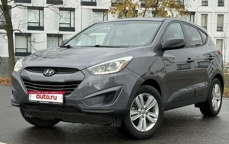 Hyundai Tucson III, 2014 год, 1 350 000 рублей, 2 фотография
