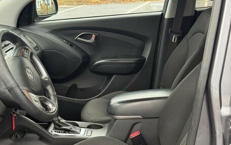 Hyundai Tucson III, 2014 год, 1 350 000 рублей, 22 фотография