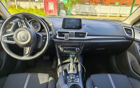 Mazda 3, 2018 год, 1 750 000 рублей, 11 фотография