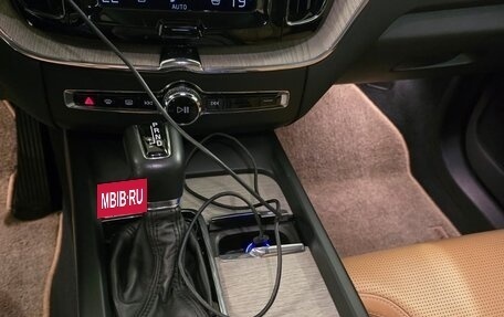 Volvo XC60 II, 2018 год, 3 500 000 рублей, 7 фотография