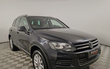 Volkswagen Touareg III, 2013 год, 2 199 000 рублей, 3 фотография