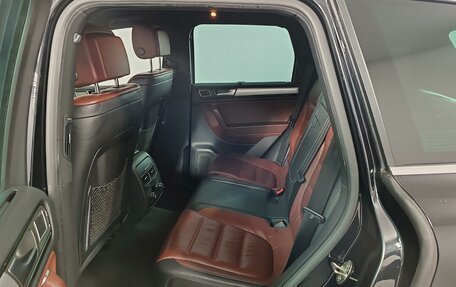 Volkswagen Touareg III, 2013 год, 2 199 000 рублей, 12 фотография