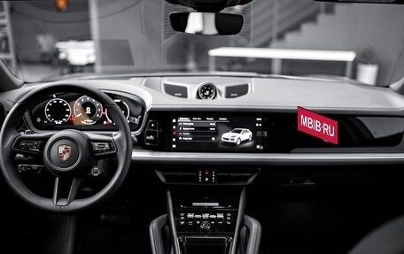 Porsche Cayenne III, 2025 год, 19 500 000 рублей, 27 фотография