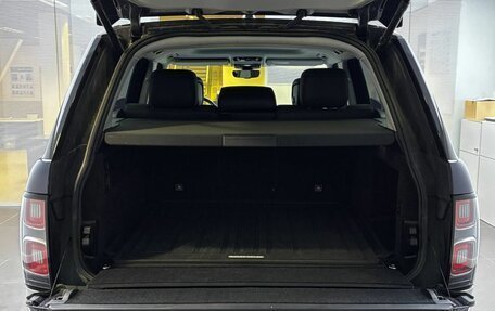 Land Rover Range Rover IV рестайлинг, 2018 год, 5 250 000 рублей, 12 фотография