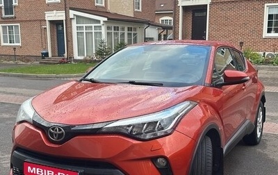 Toyota C-HR I рестайлинг, 2019 год, 1 990 000 рублей, 1 фотография