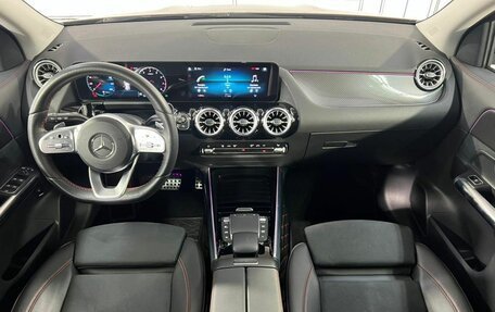Mercedes-Benz GLA, 2020 год, 3 100 000 рублей, 13 фотография